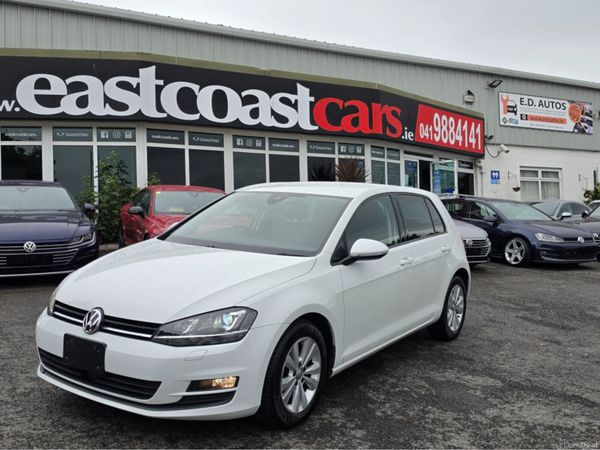 Volkswagen Golf Hatchback, Petrol, 2017, White