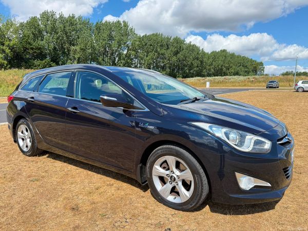 Hyundai i40 Estate/Jeep, Diesel, 2012, Blue
