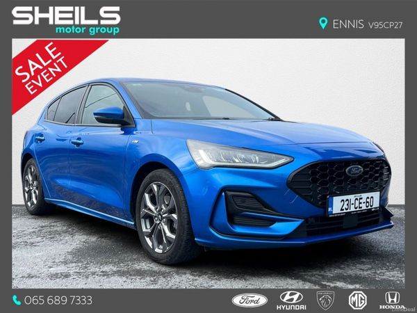 Ford Focus Hatchback, Petrol Hybrid, 2023, Blue