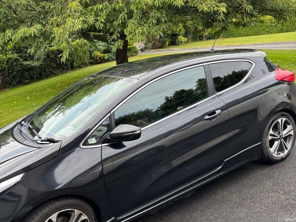 Kia Ceed Hatchback, Diesel, 2016, Black