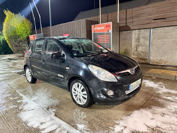 Honda Civic Hatchback, Petrol, 2007, Red