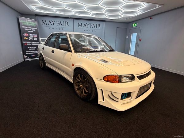 Mitsubishi Lancer Saloon, Petrol, 1994, White
