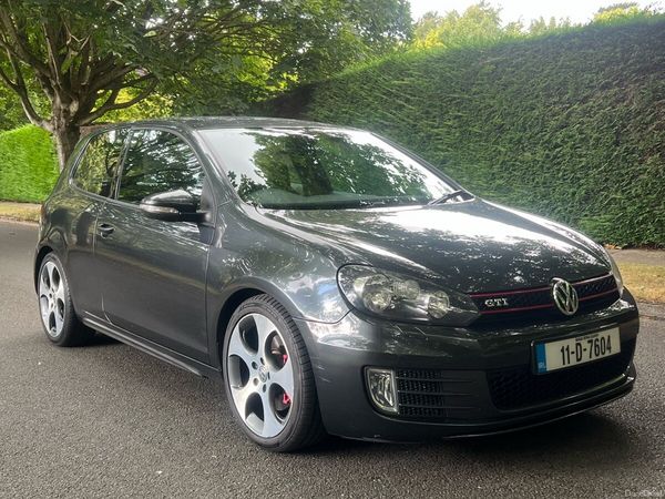 Volkswagen Golf Hatchback, Petrol, 2011, Grey