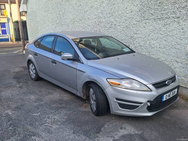 Ford Mondeo Hatchback, Diesel, 2012, Silver