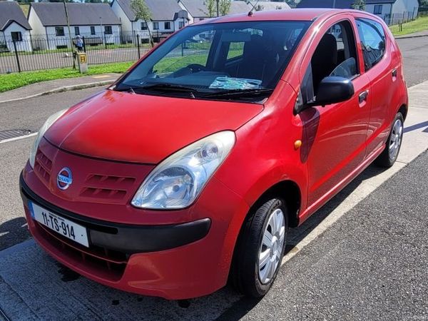 Nissan Pixo Hatchback, Petrol, 2011, Red