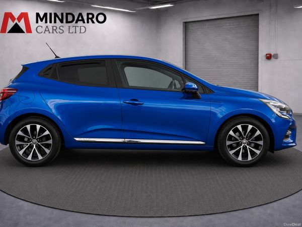 Renault Clio Hatchback, Petrol, 2021, Blue