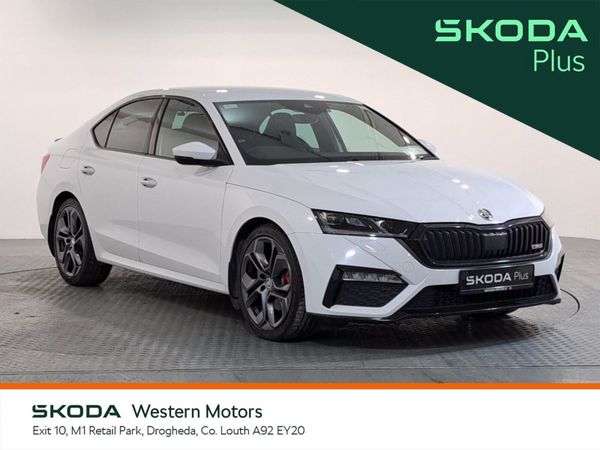 Skoda Octavia Saloon, Diesel, 2022, White
