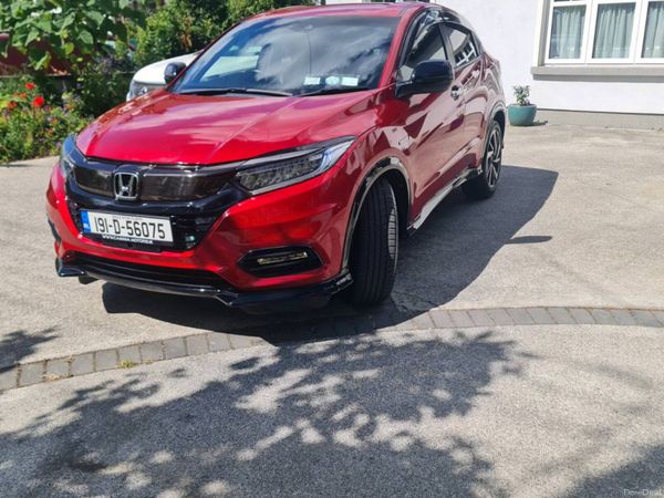 Honda Vezel Estate, Petrol Hybrid, 2019, Red