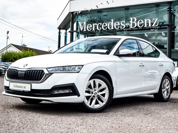 Skoda Octavia Saloon, Diesel, 2022, White