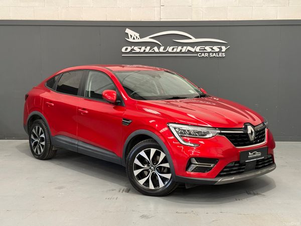 Renault Arkana Hatchback, Petrol, 2022, Red