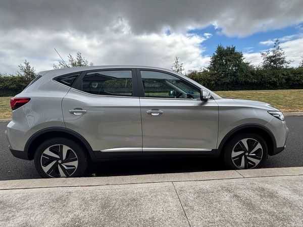 MG ZS Hatchback, Electric, 2024, Silver