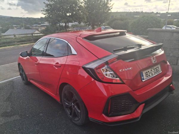 Honda Civic Hatchback, Diesel, 2018, Red