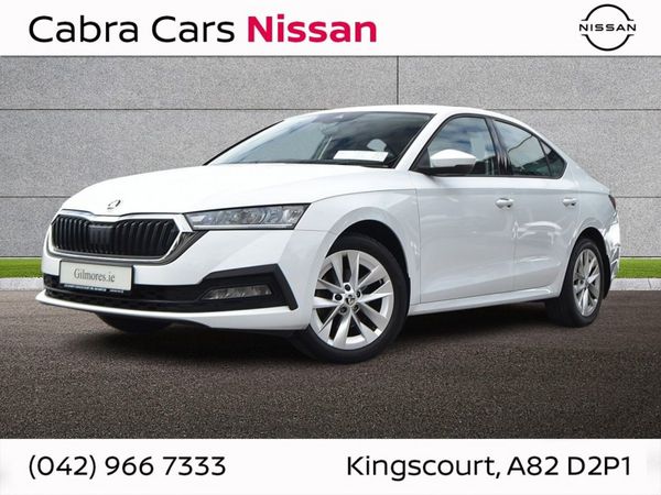 Skoda Octavia Saloon, Diesel, 2022, White