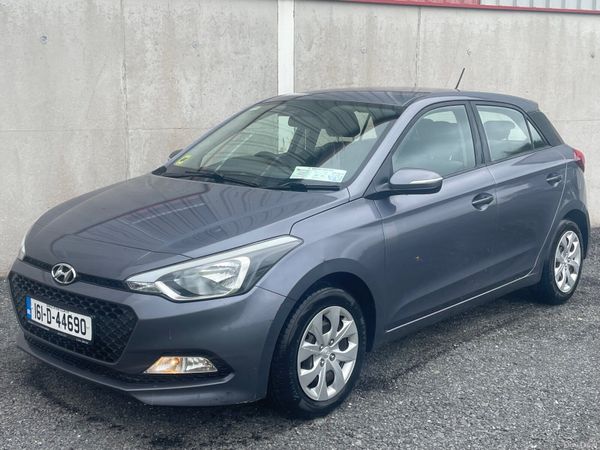 Hyundai i20 Hatchback, Petrol, 2016, Grey