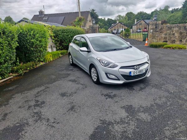Hyundai i30 Hatchback, Diesel, 2012, Silver