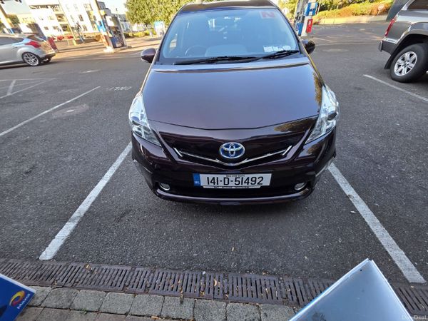 Toyota Prius MPV, Petrol Hybrid, 2014, Purple