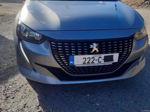 Peugeot 208 Hatchback, Diesel, 2022, Grey
