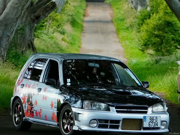 Toyota Starlet Hatchback, Petrol, 1998, Silver