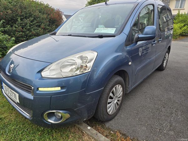 Peugeot Partner Tepee MPV, Diesel, 2013, Blue