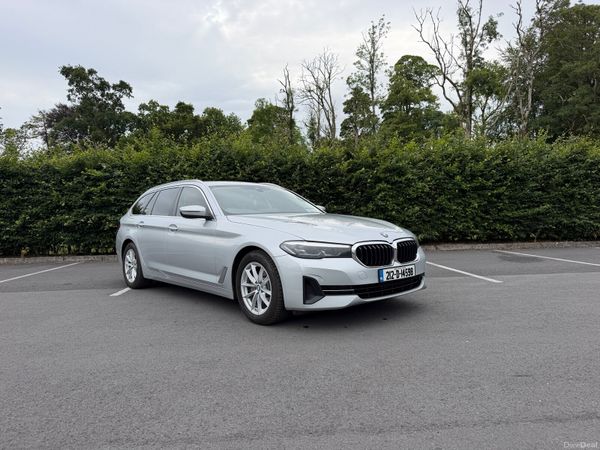 BMW 5-Series Estate/Jeep, Diesel, 2021, Grey