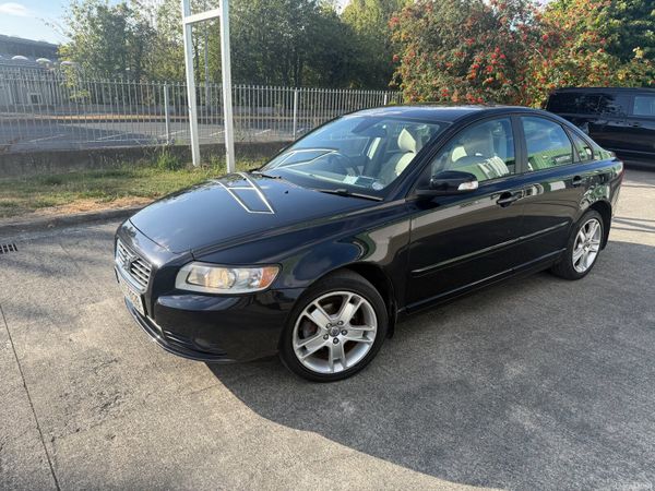 Volvo S40 Saloon, Ethanol Petrol, 2008, Black