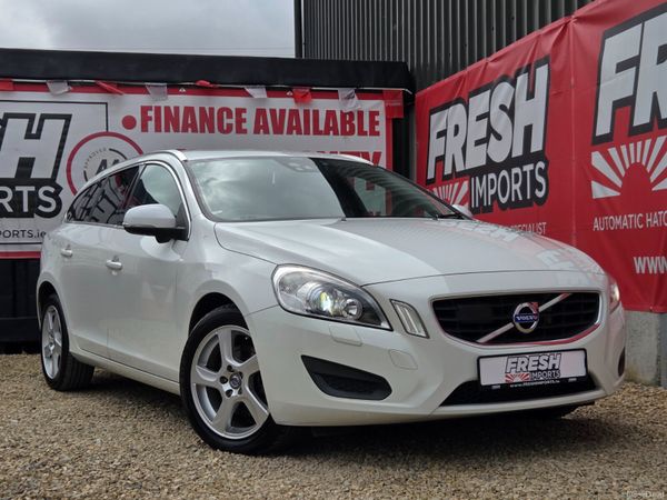 Volvo V60 Estate, Petrol, 2013, White