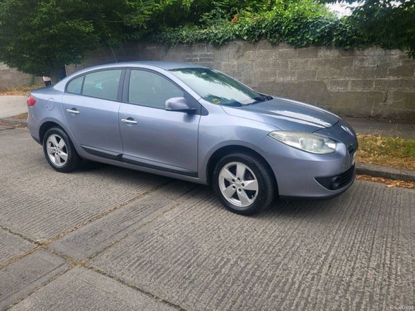 Renault Fluence Saloon, Diesel, 2011, Blue