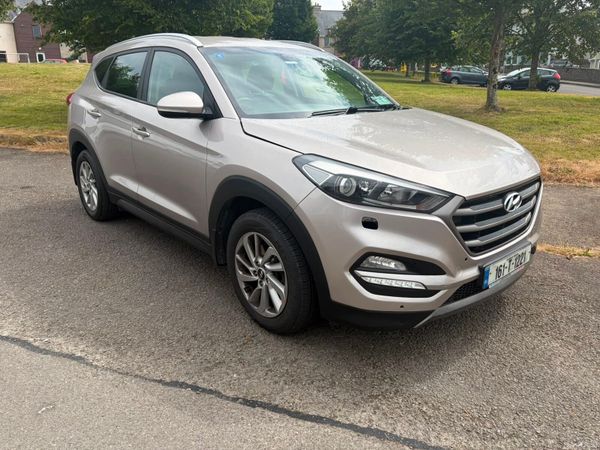 Hyundai Tucson SUV, Diesel, 2016, White