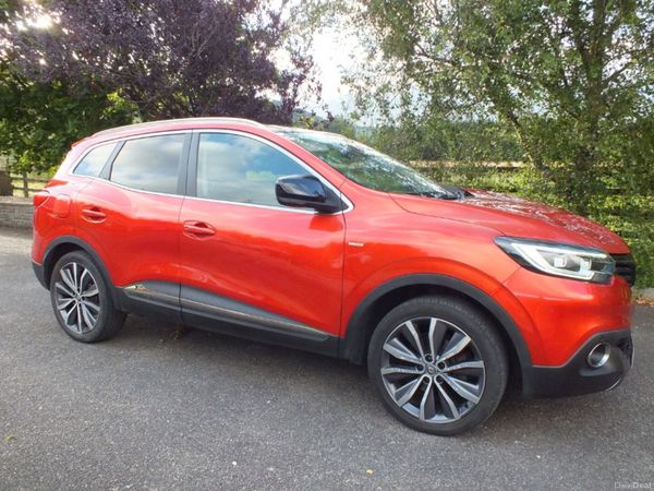 Renault Kadjar SUV, Diesel, 2016, Red