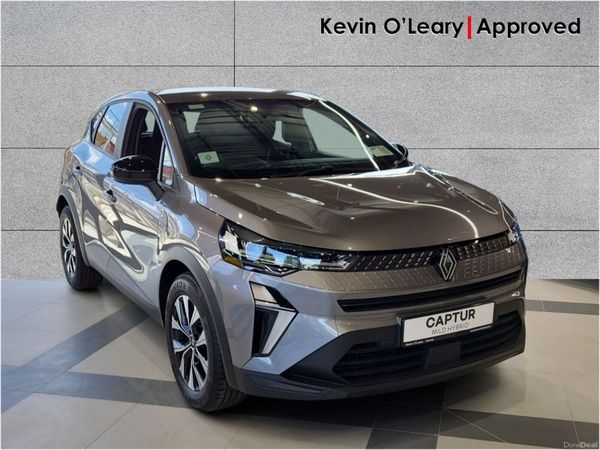 Renault Captur Hatchback, Petrol, 2026, Grey