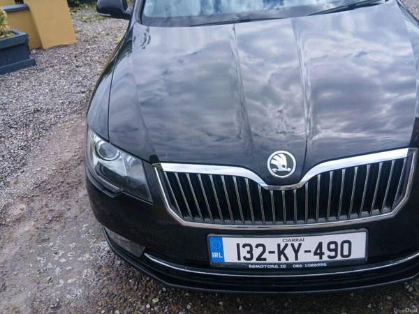 Skoda Superb Saloon, Diesel, 2013, Black