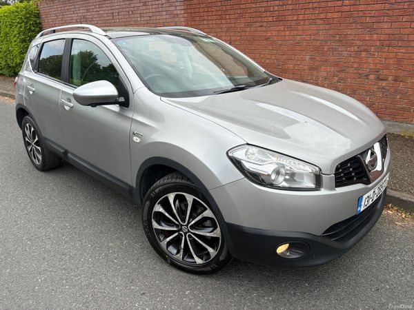 Nissan Qashqai Hatchback, Diesel, 2013, Silver