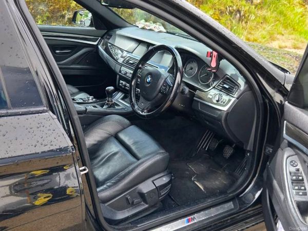 BMW 5-Series Saloon, Diesel, 2011, Black