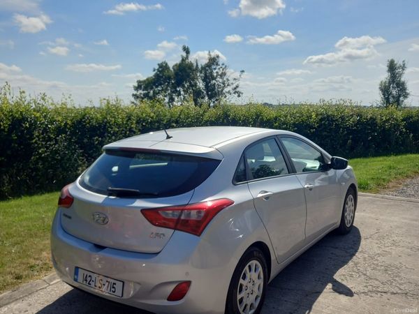 Hyundai i30 Hatchback, Petrol, 2014, Silver
