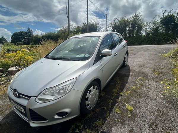 Ford Focus Hatchback, Diesel, 2012, Silver