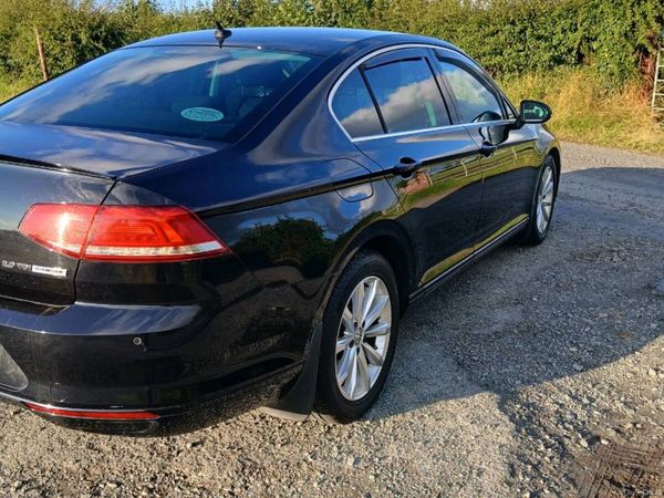 Volkswagen Passat Saloon, Diesel, 2015, Black