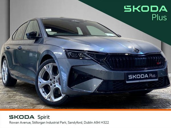 Skoda Octavia Saloon, Petrol, 2026, Grey