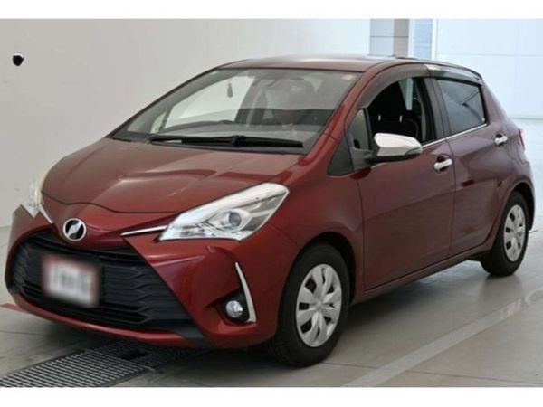 Toyota Vitz Hatchback, Petrol, 2017, Red