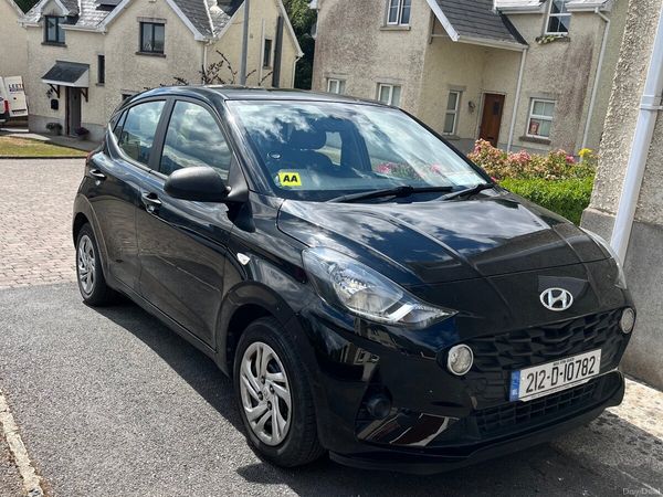 Hyundai i10 Hatchback, Petrol, 2021, Black
