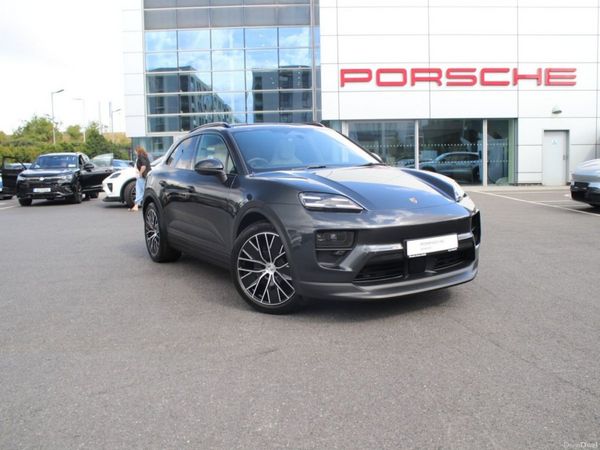 Porsche Macan SUV, Electric, 2026, 