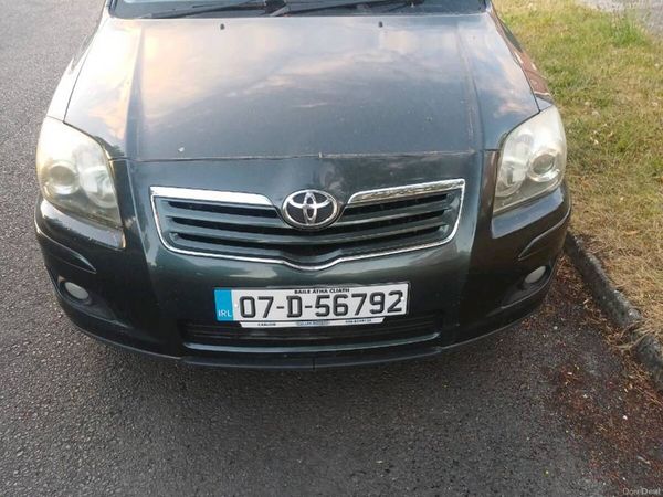 Toyota Avensis Saloon, Petrol, 2007, Green