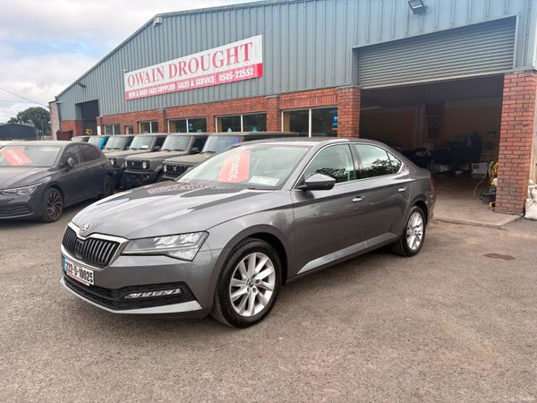 Skoda Superb Saloon, Diesel, 2022, Grey
