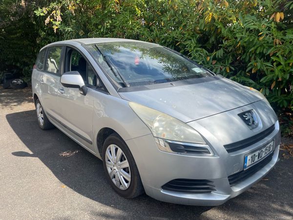 Peugeot 5008 MPV, Diesel, 2010, Silver