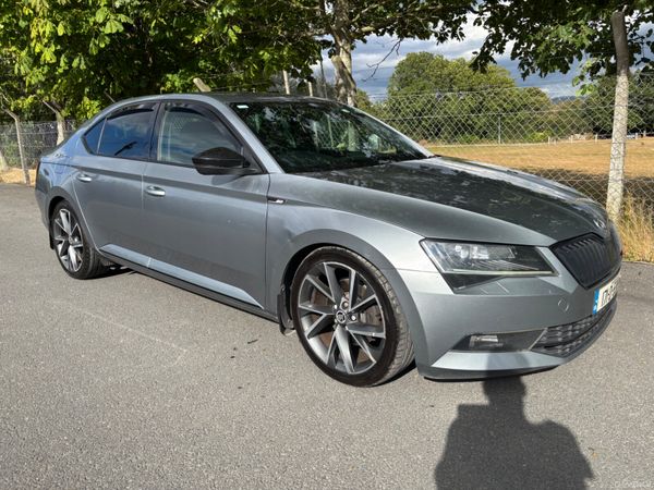 Skoda Superb Hatchback, Diesel, 2017, Grey