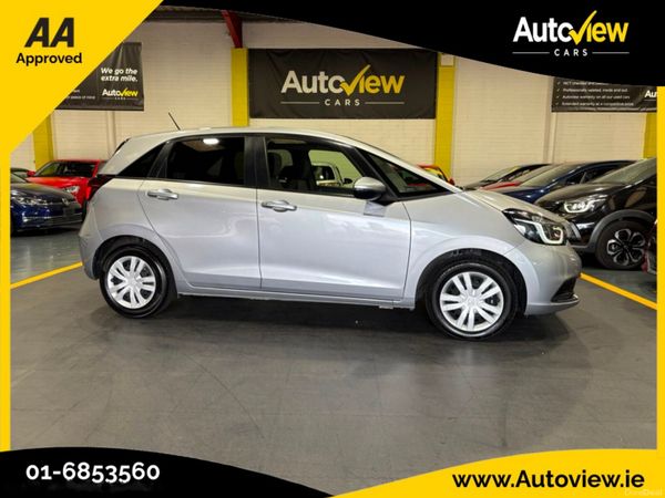 Honda Fit Hatchback, Petrol Hybrid, 2023, Silver