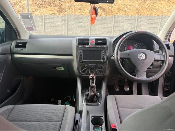 Volkswagen Golf Hatchback, Petrol, 2008, Black
