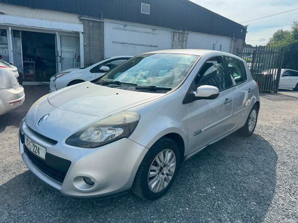 Renault Clio Hatchback, Ethanol Petrol, 2010, Silver
