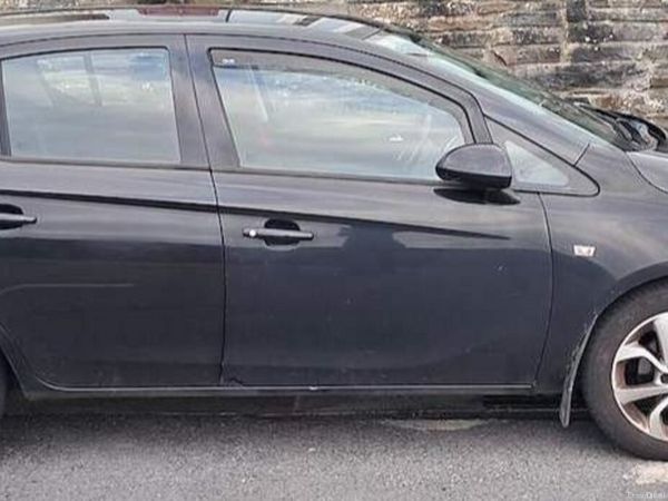 Opel Corsa Hatchback, Petrol, 2015, Black