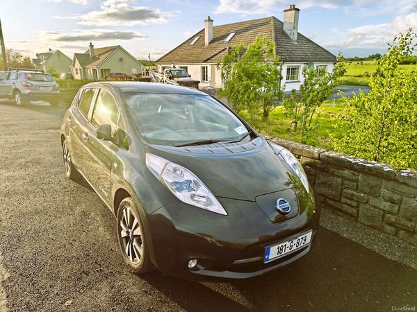 Nissan Leaf Hatchback, Electric, 2018, Black