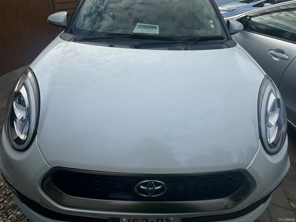 Toyota Passo Hatchback, Petrol, 2016, White